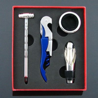 SET PENTRU VIN 7-0551