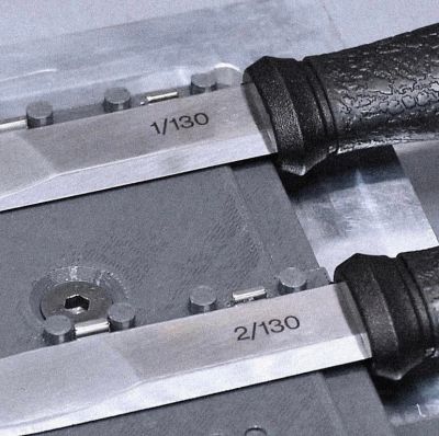 Cutit Morakniv 2000 bushcraft, BLACK EDITIE ANIVERSARA 130 ANI