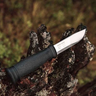 Cutit Morakniv 2000 bushcraft, BLACK EDITIE ANIVERSARA 130 ANI